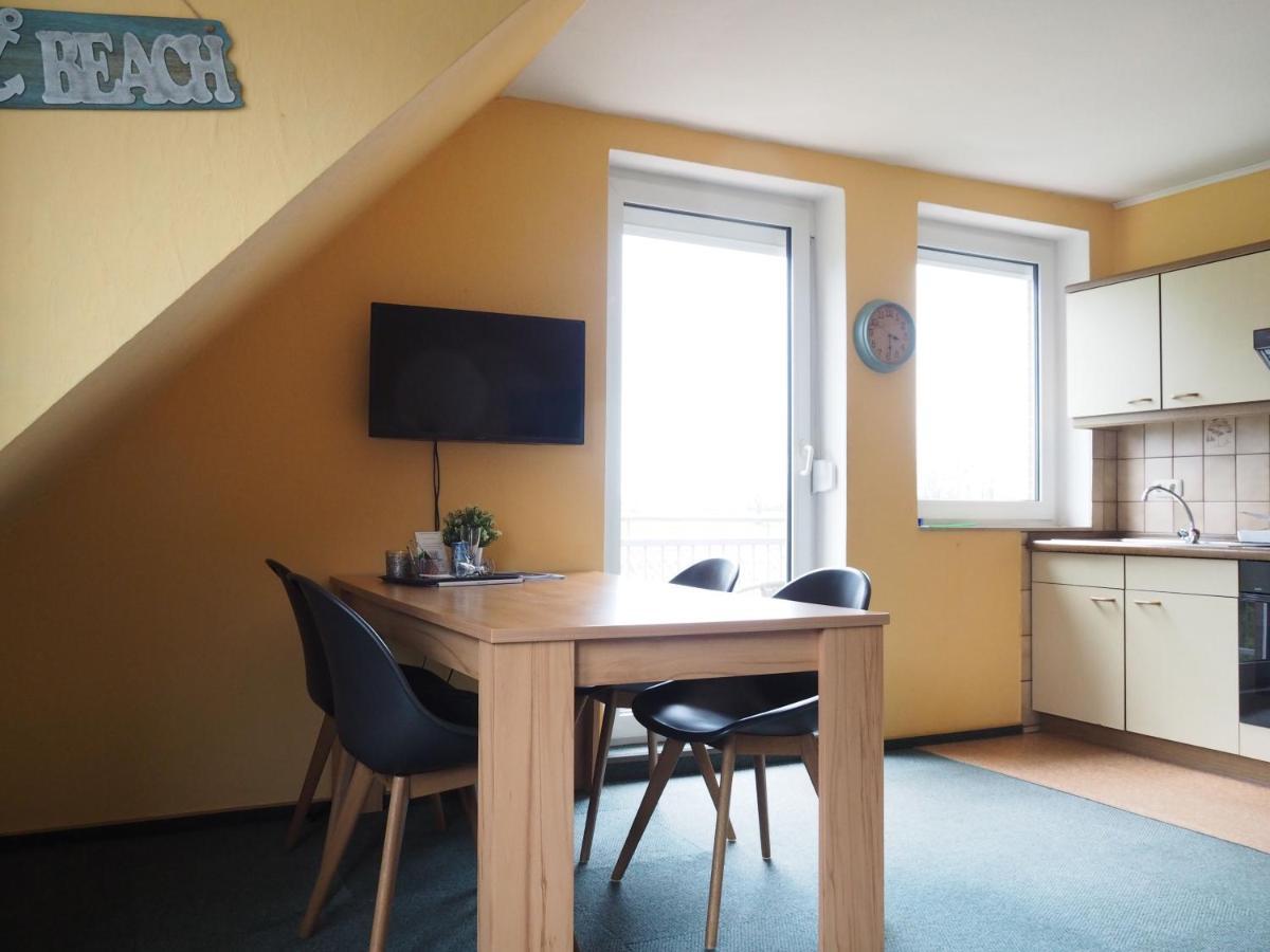 Friesenmeer Ferienwohnung Sechs Bensersiel Extérieur photo